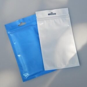 POLY BAG ( CARTON )( MEDIUM ) BLUE / WHITE